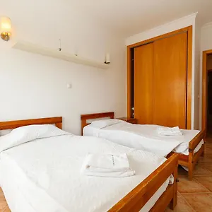 c03-gal-holiday-apartment-in-lagos.hotelaalgarve.com/