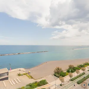 Fronte Mare By Apulia Appartement