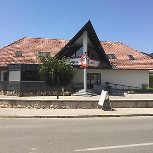 Avio Apartment Zgornji Brnik